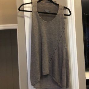 Vince linen tank size S